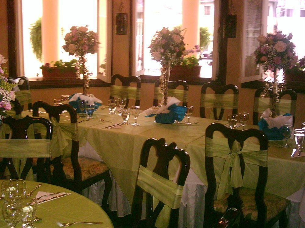 Hotel La Casona Cuenca Bagian luar foto