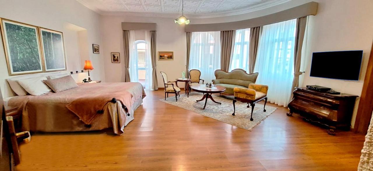 Hotel La Casona Cuenca Bagian luar foto