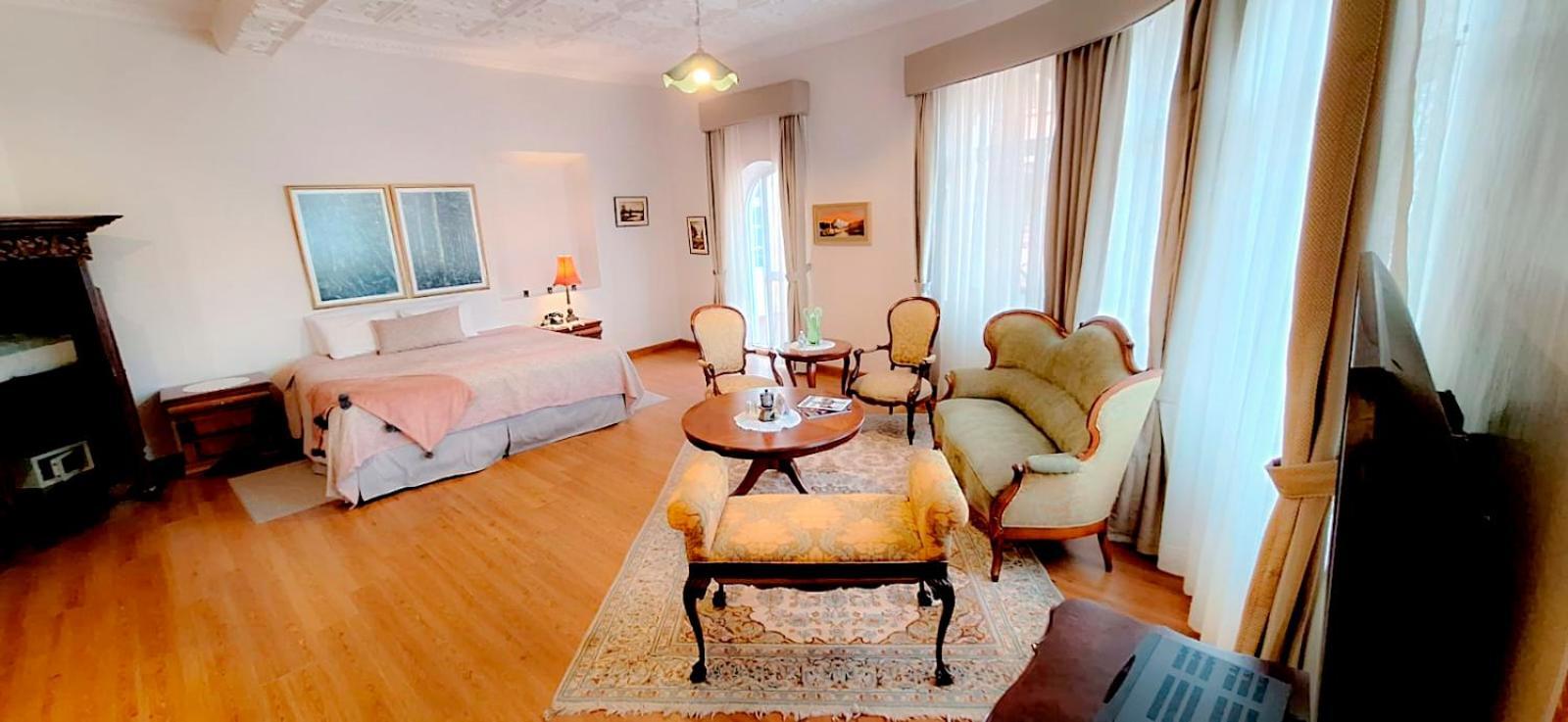 Hotel La Casona Cuenca Bagian luar foto