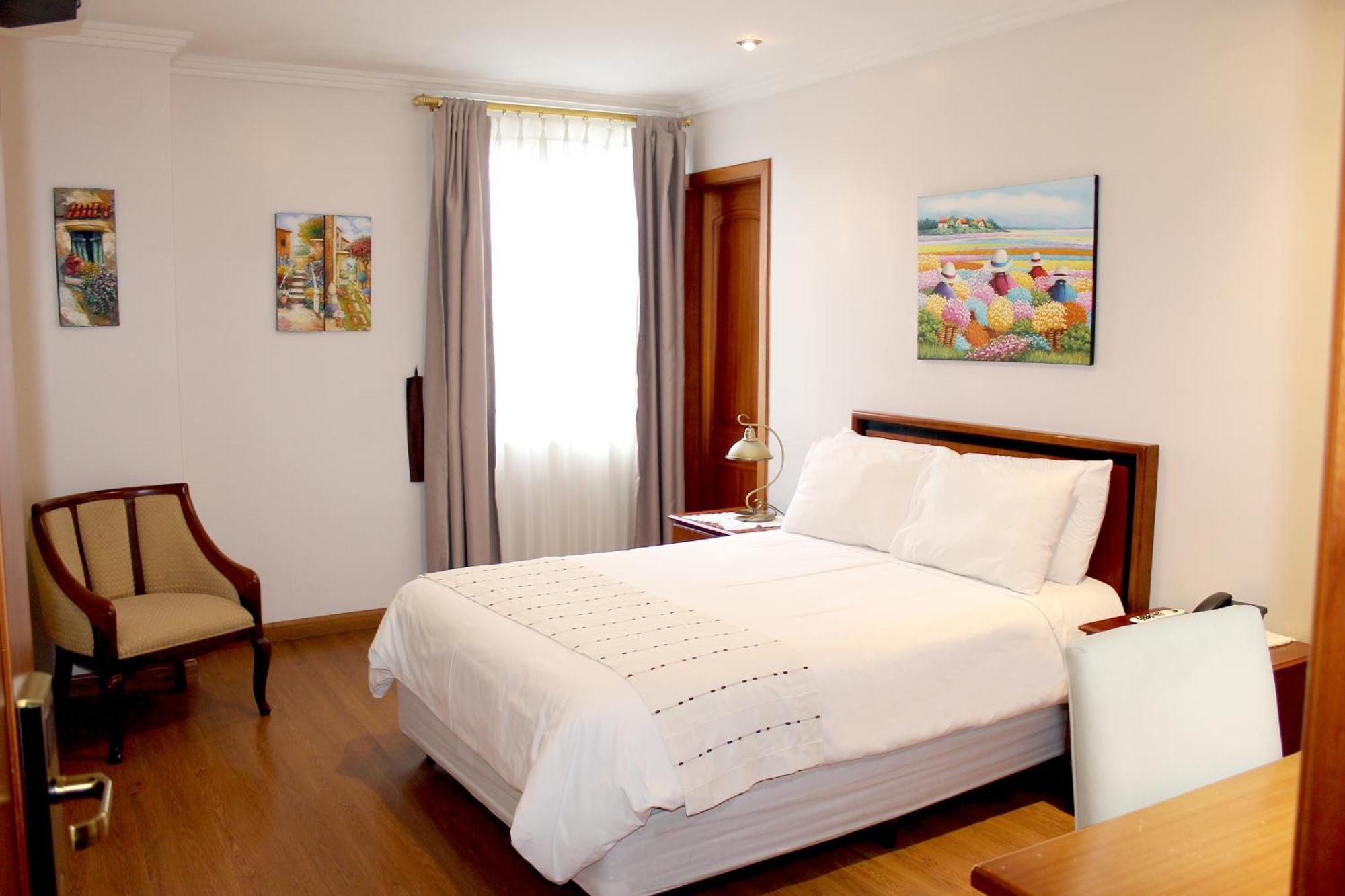 Hotel La Casona Cuenca Bagian luar foto