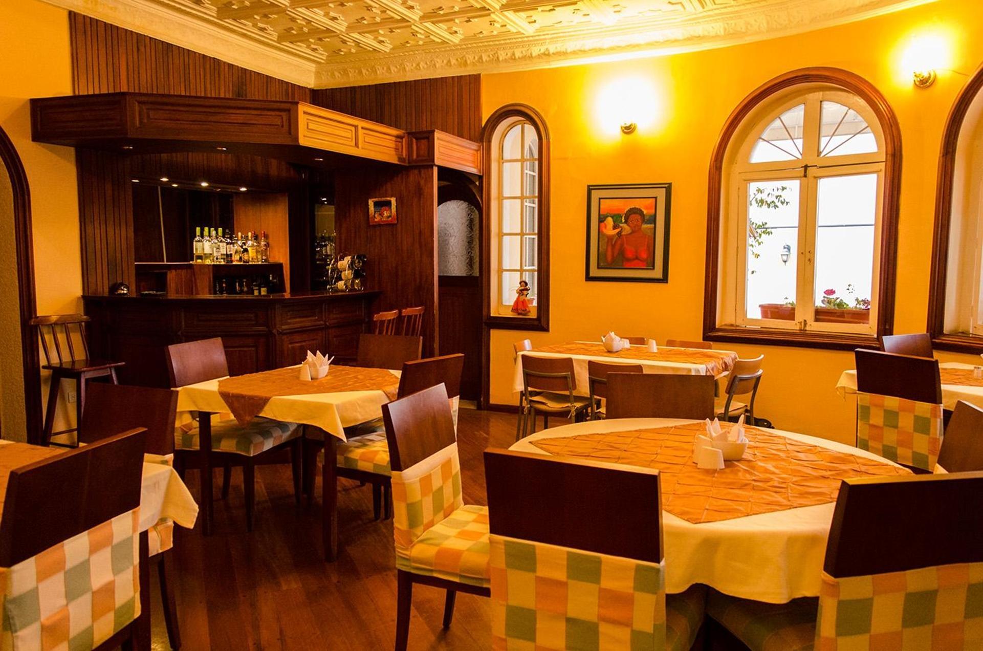 Hotel La Casona Cuenca Bagian luar foto