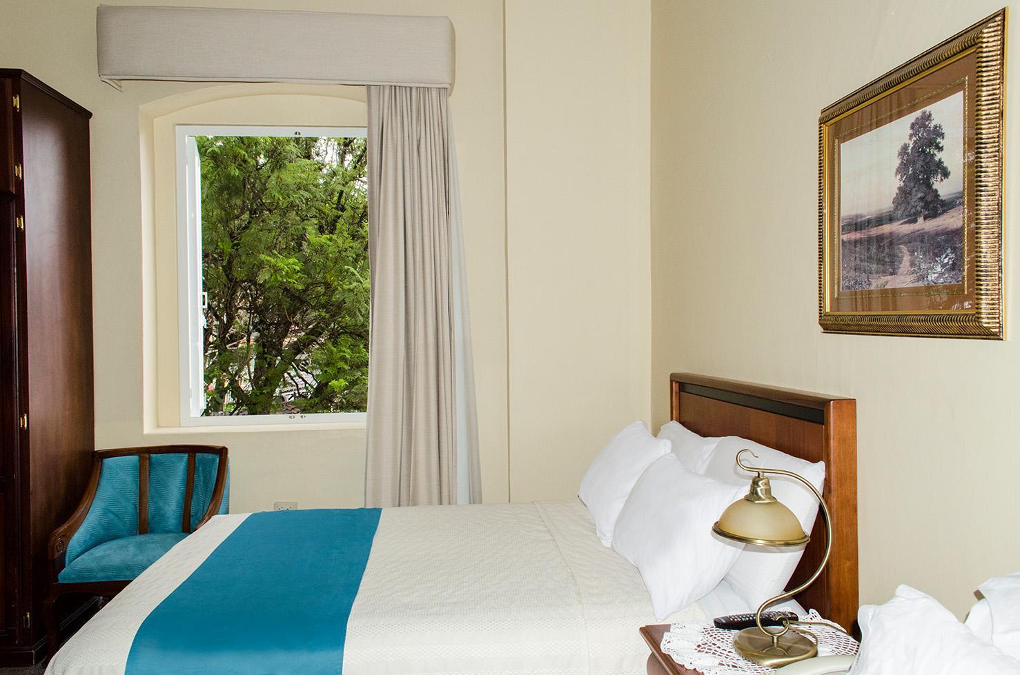 Hotel La Casona Cuenca Bagian luar foto