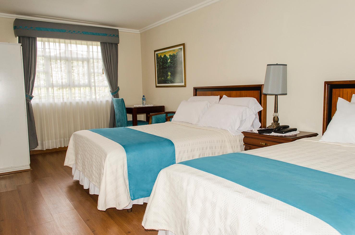 Hotel La Casona Cuenca Bagian luar foto