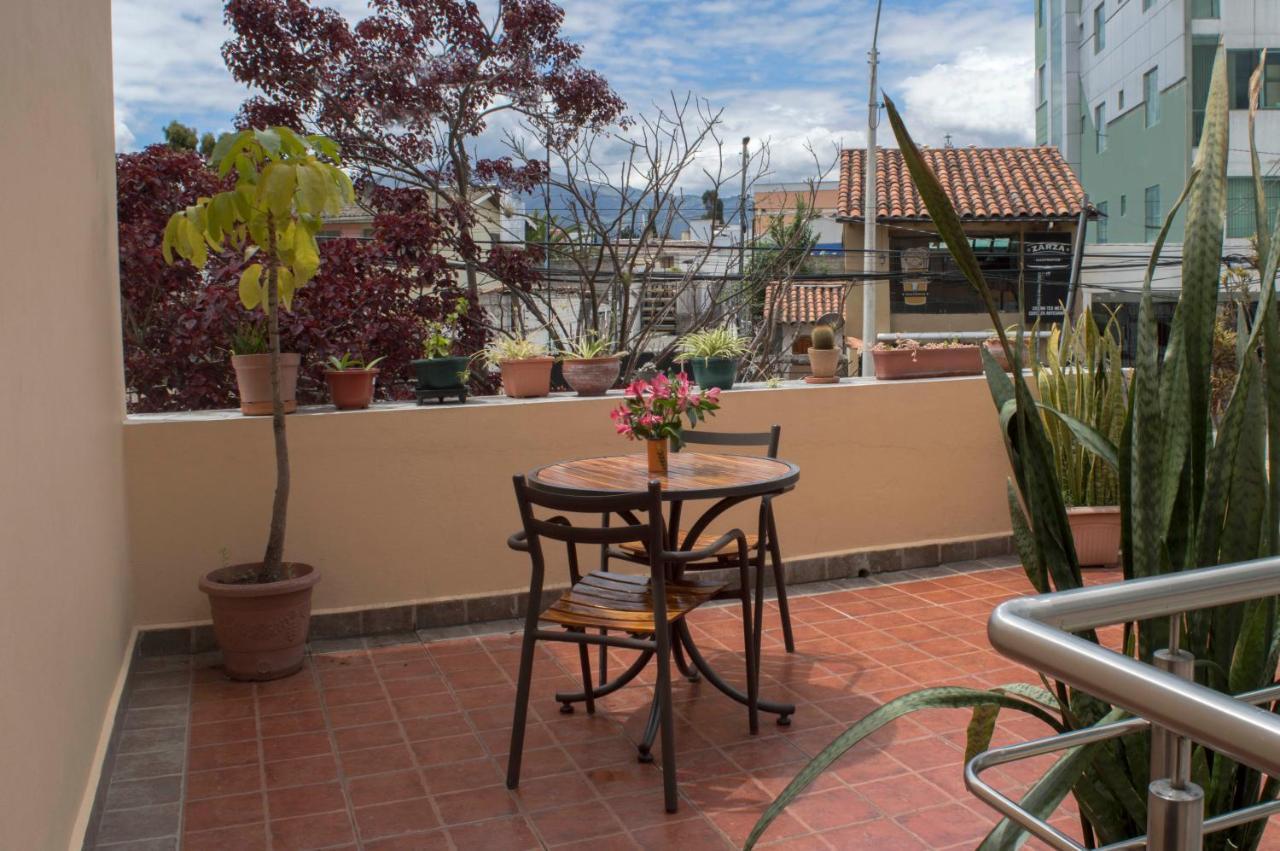 Hotel La Casona Cuenca Bagian luar foto